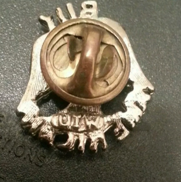 UIW United Industrial Workers Buy American Pin - Picture 2 of 2